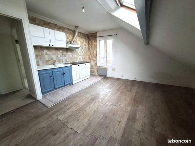 Studio 1 pièce 19 m²