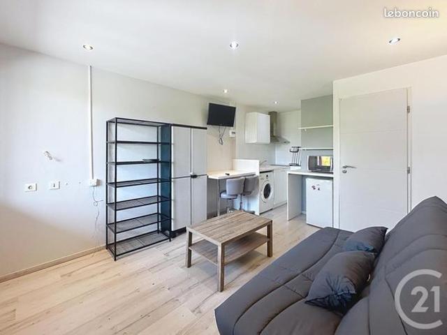 Studio 1 pièce 19 m²