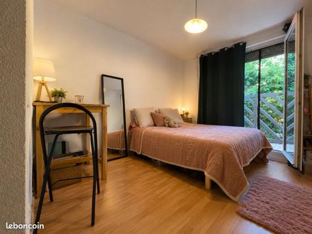 Studio 1 pièce 19 m²