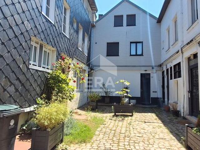 Studio 1 pièce 19 m²