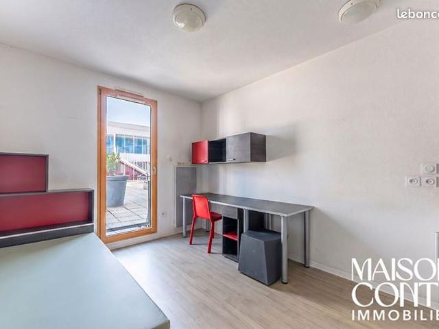 Studio 1 pièce 19 m²
