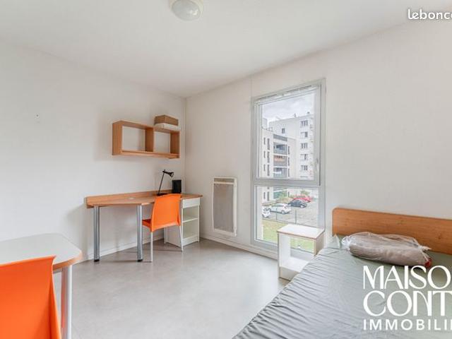 Studio 1 pièce 19 m²