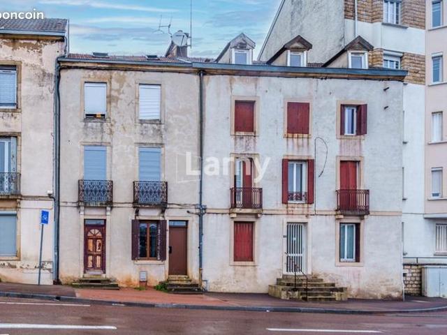 Studio 1 pièce 19 m²