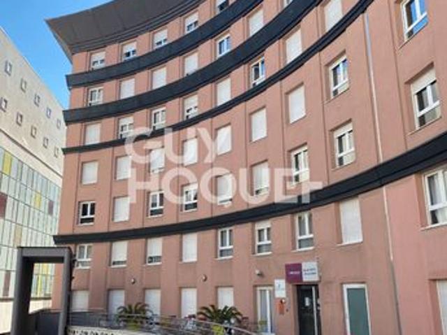 Studio 1 pièce 19 m²