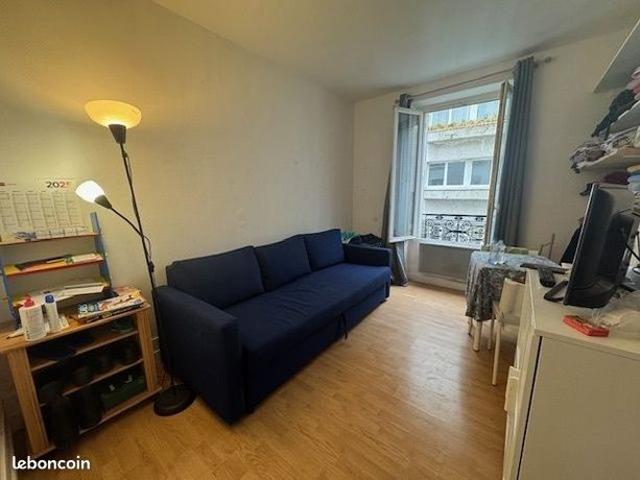 Studio 1 pièce 19 m²