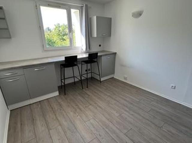 Studio 1 pièce 19 m²