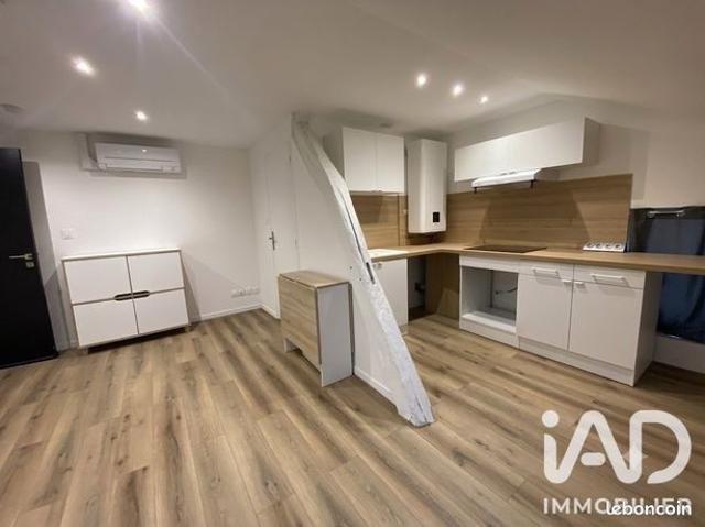 Studio 1 pièce 19 m²