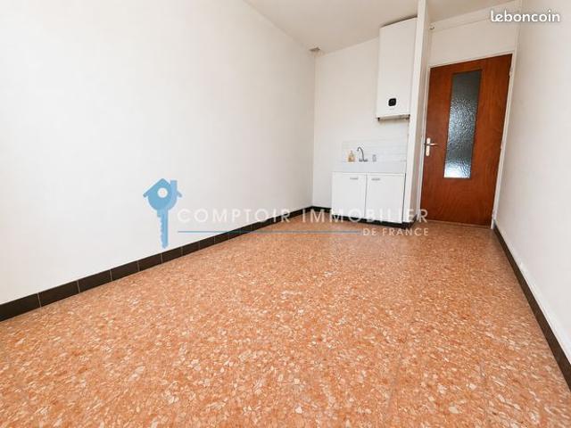 Studio 1 pièce 19 m²