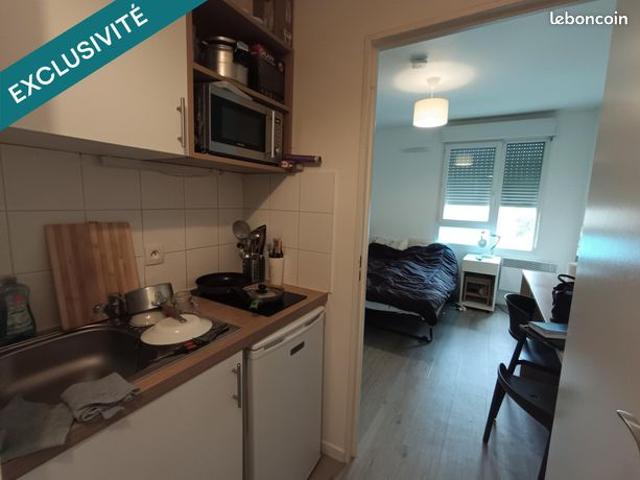 Studio 1 pièce 19 m²