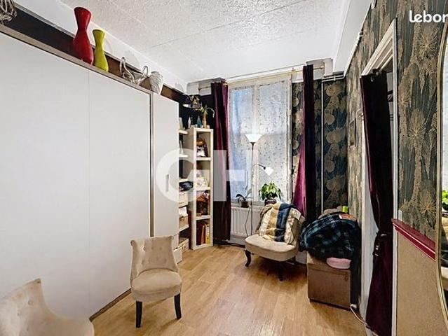 Studio 1 pièce 19 m²