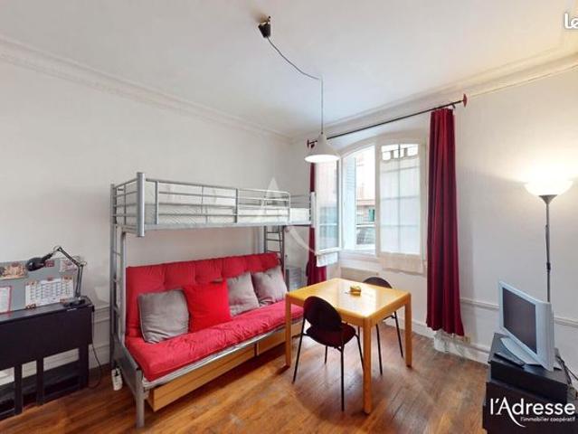 Studio 1 pièce 19 m²