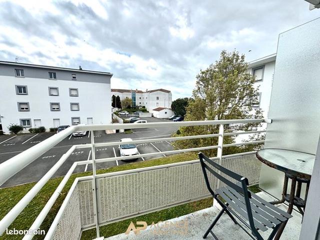 Studio 1 pièce 19 m²