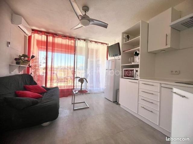 Studio 1 pièce 19 m²