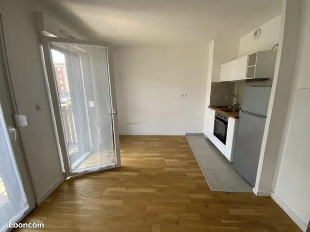 Studio 1 pièce 23 m²