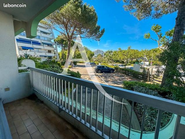 Studio 1 pièce 23 m²