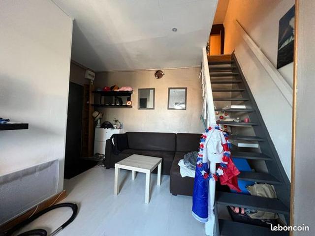 Studio 1 pièce 23 m²