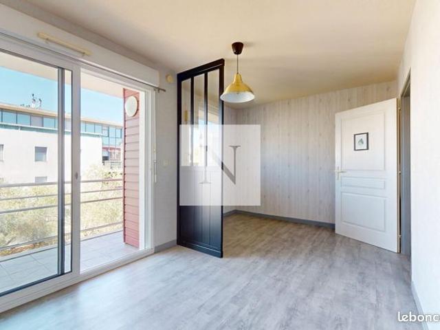 Studio 1 pièce 23 m²