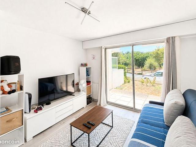 Studio 1 pièce 23 m²