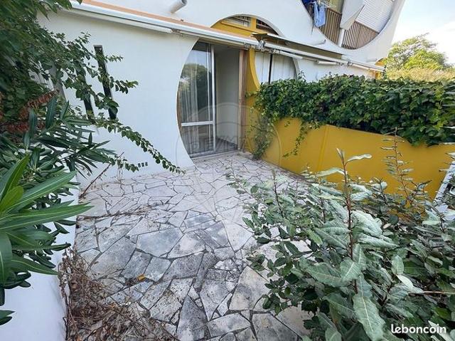 Studio 1 pièce 23 m²