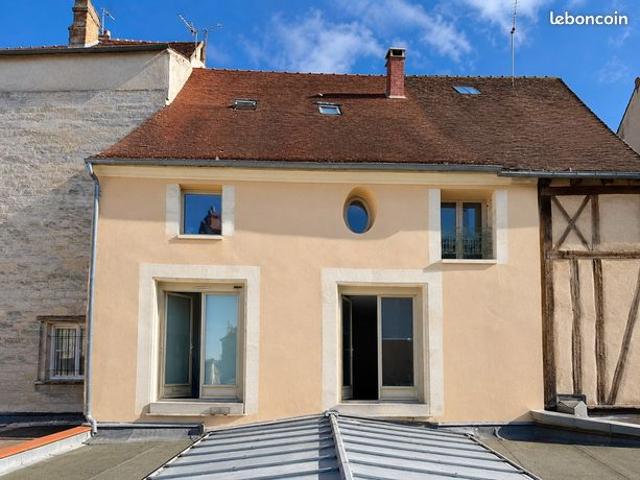 Studio 1 pièce 23 m²