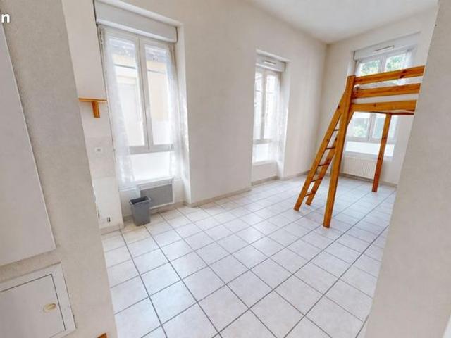 Studio 1 pièce 23 m²