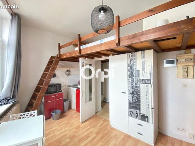 Studio 1 pièce 23 m²