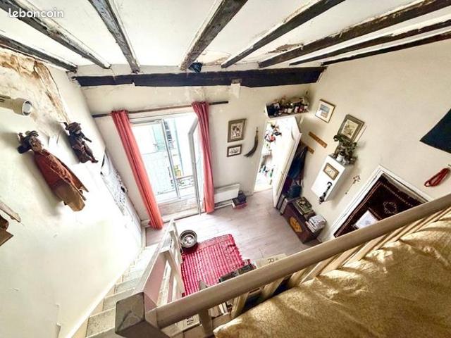Studio 1 pièce 23 m²