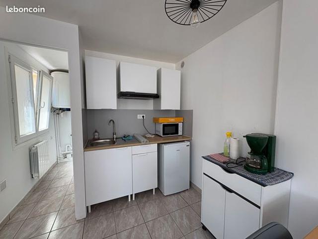 Studio 1 pièce 23 m²