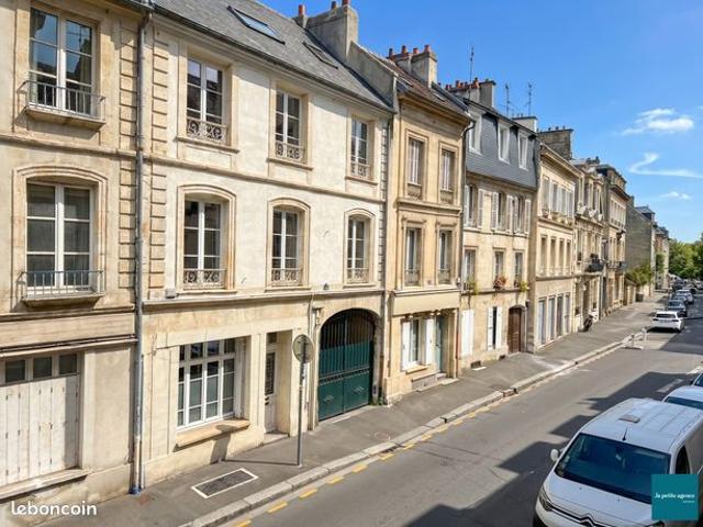 Studio 1 pièce 23 m²