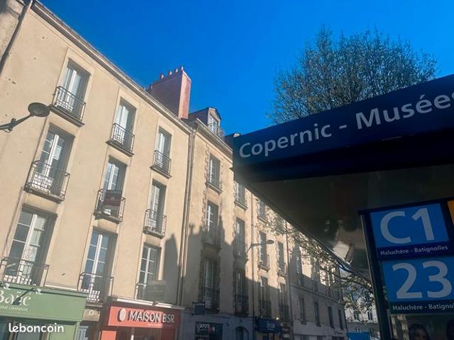 Studio 1 pièce 23 m²