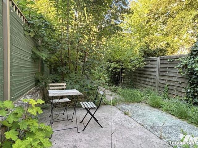 Studio 1 pièce 23 m²