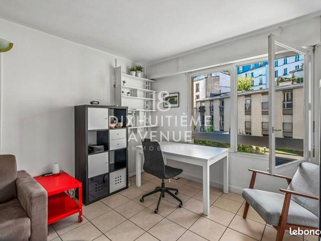 Studio 1 pièce 23 m²