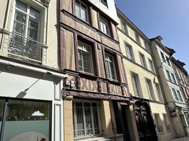 Studio 1 pièce 23 m²