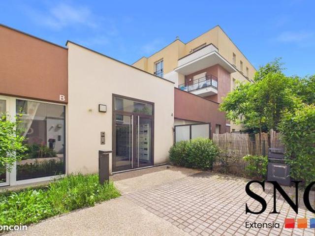 Studio 1 pièce 23 m²