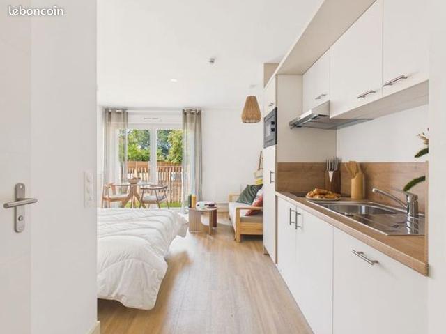 Studio 1 pièce 23 m²