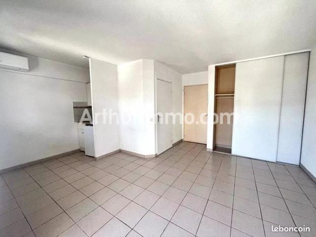 Studio 1 pièce 23 m²