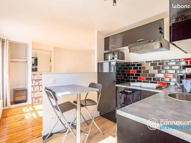 Studio 1 pièce 23 m²
