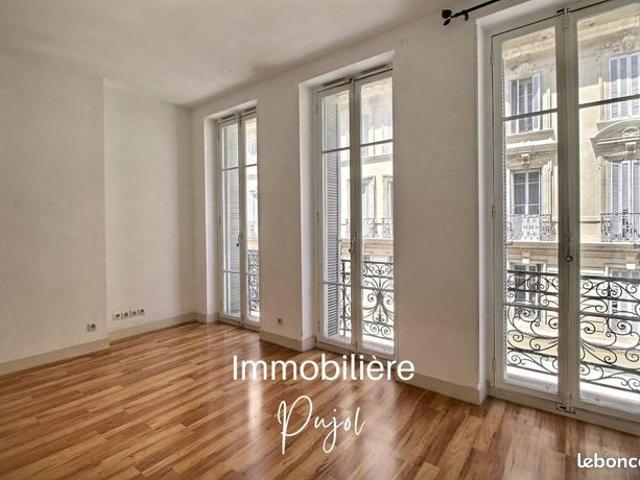 Studio 1 pièce 23 m²