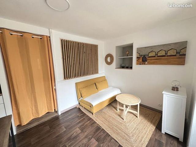 Studio 1 pièce 23 m²