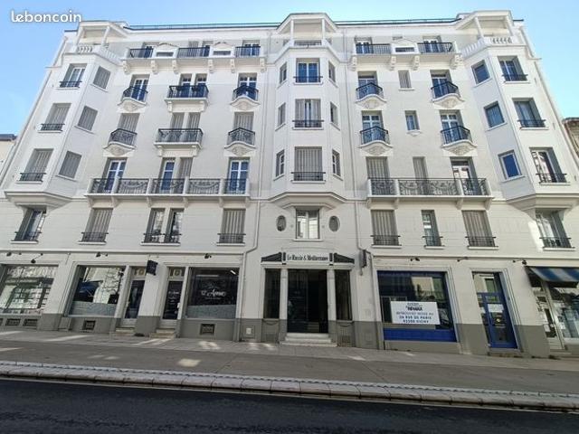 Studio 1 pièce 23 m²