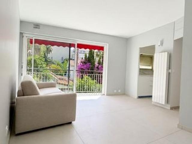 Studio 1 pièce 23 m²