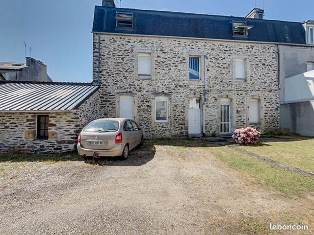 Studio 1 pièce 23 m²