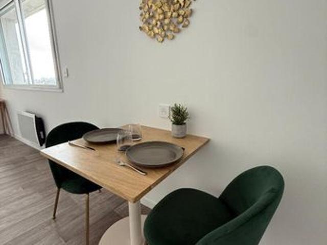 Studio 1 pièce 23 m²