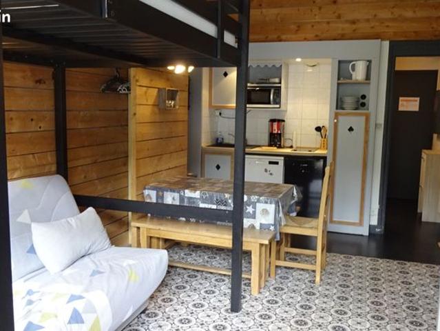 Studio 1 pièce 23 m²