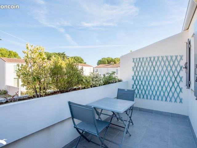 Studio 1 pièce 23 m²