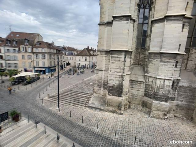 Studio 1 pièce 23 m²