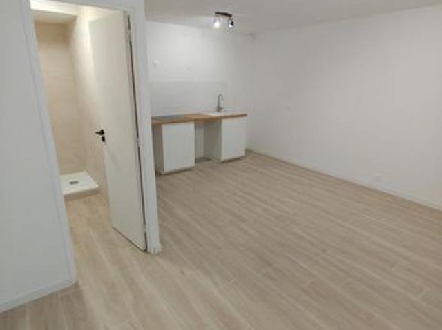 Studio 1 pièce 23 m²
