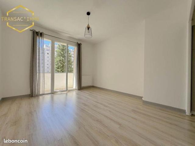 Studio 1 pièce 23 m²