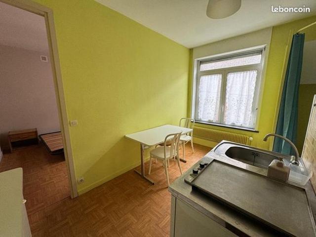 Studio 1 pièce 23 m²