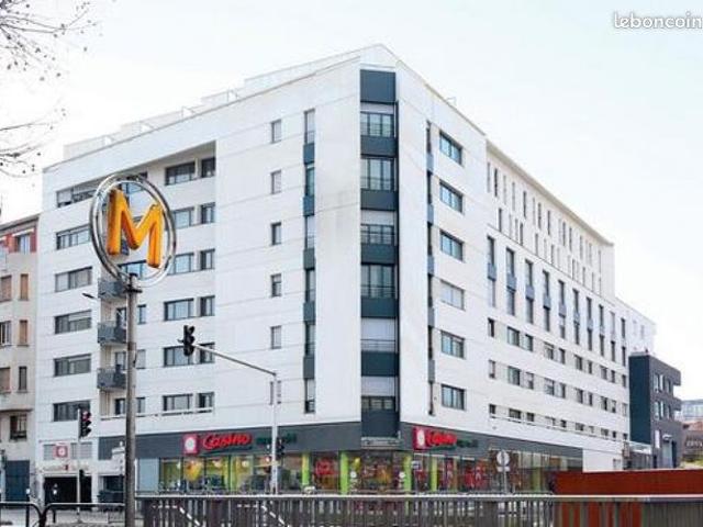 Studio 1 pièce 23 m²
